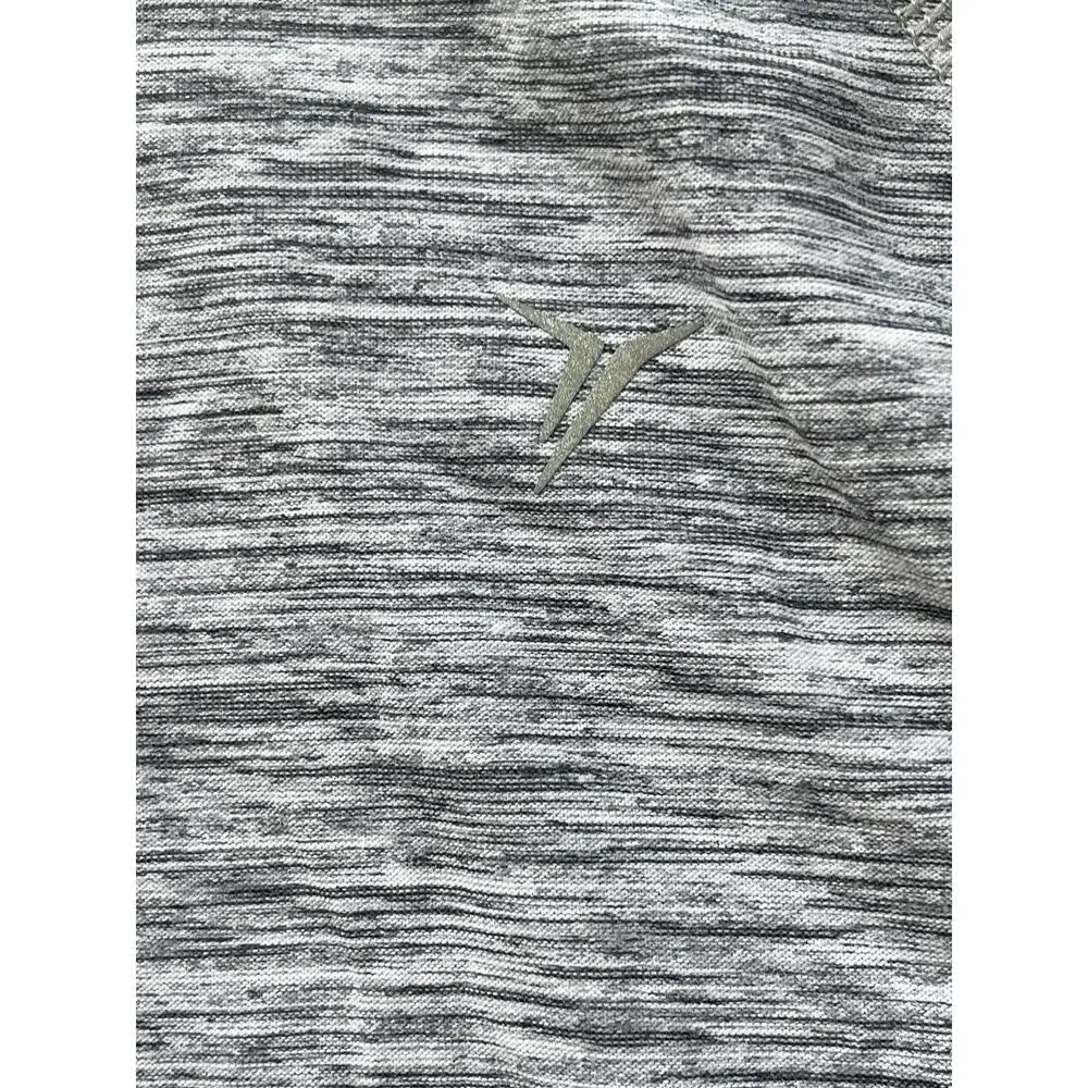 Old Navy Boys Active Go Dry Gray Long Sleeve Performance Shirt Size Large 10/12